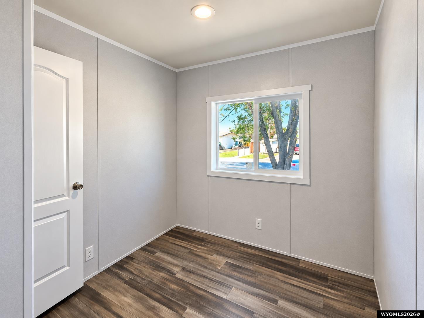 1601 E F #29 Street
