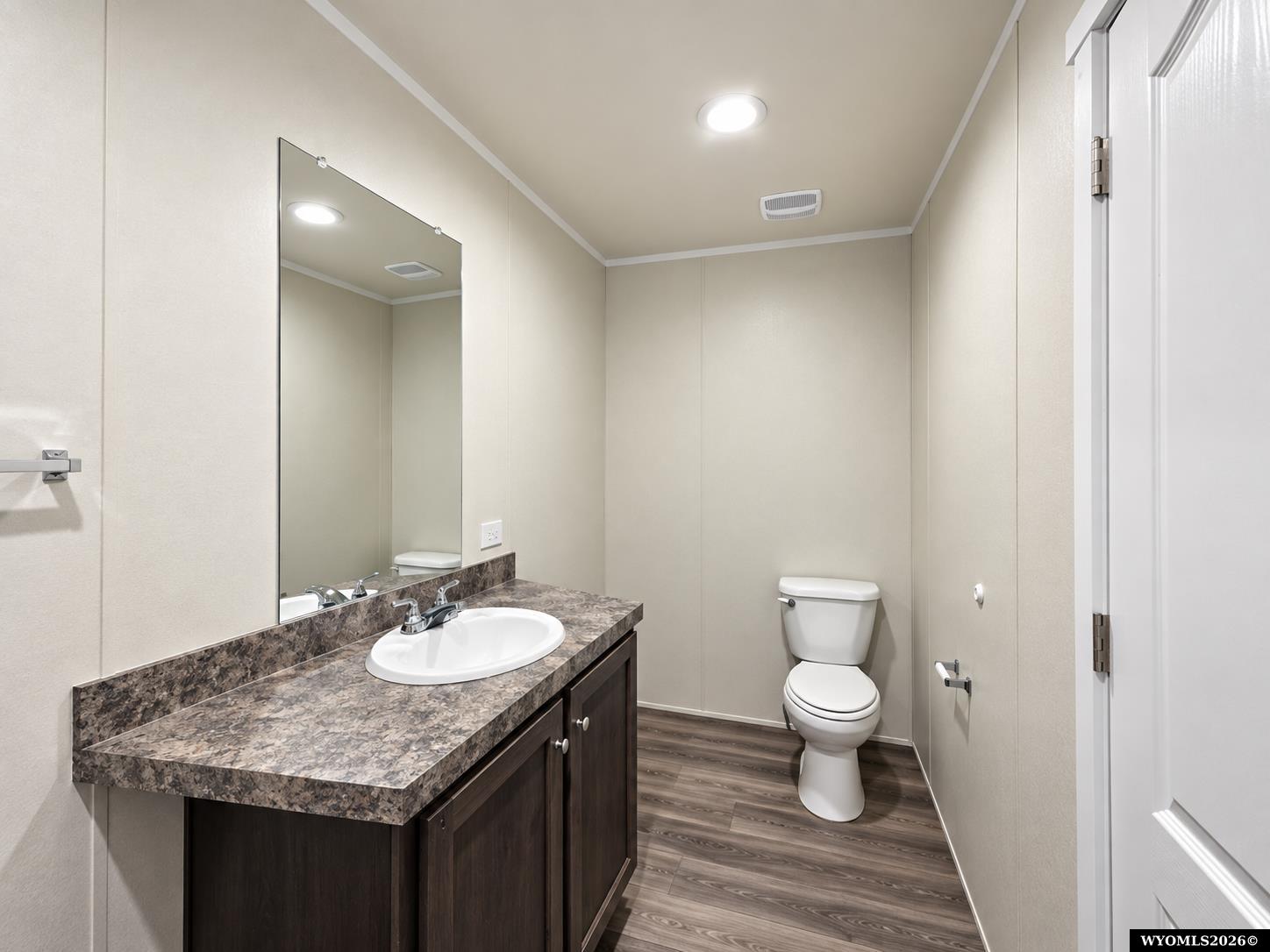 1601 F #26 Street