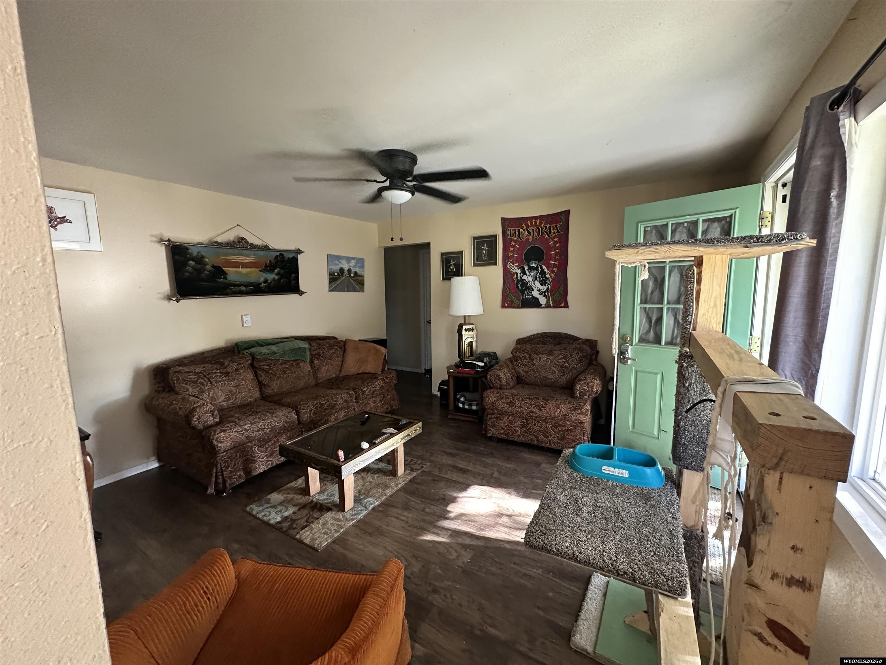 201 Leiter Avenue