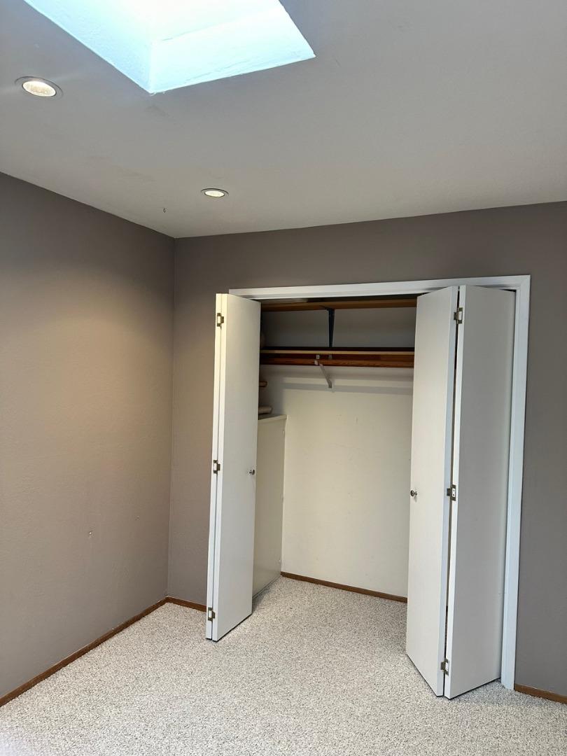 2161 Sterling AVE