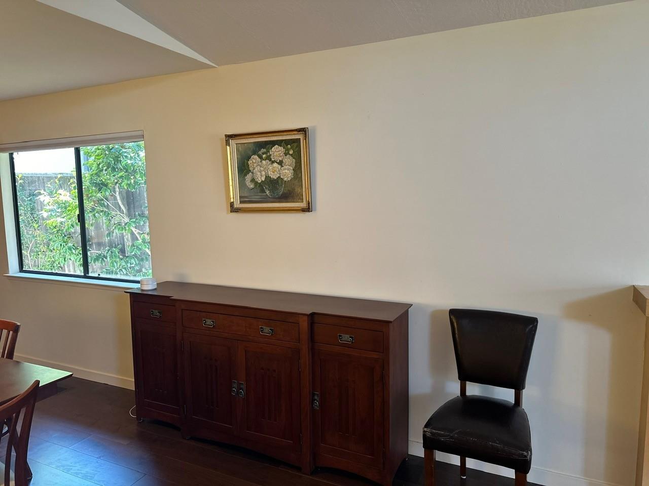 2161 Sterling AVE
