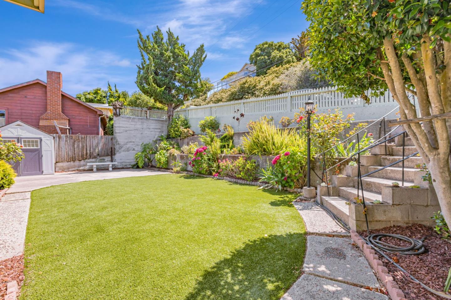 253 Humboldt Road