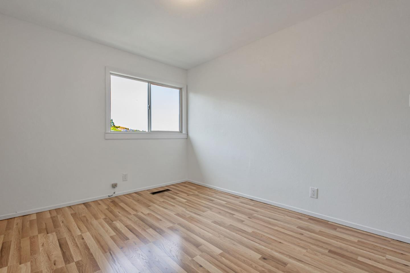 253 Humboldt Road