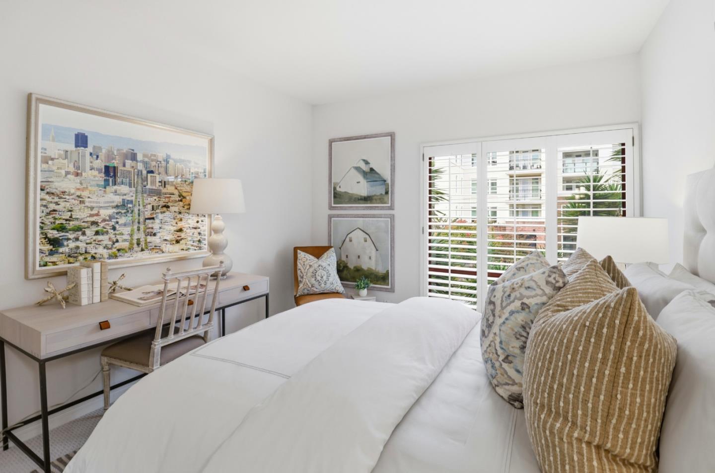 10 9th Avenue 201