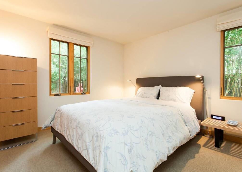 825 Woodland Avenue