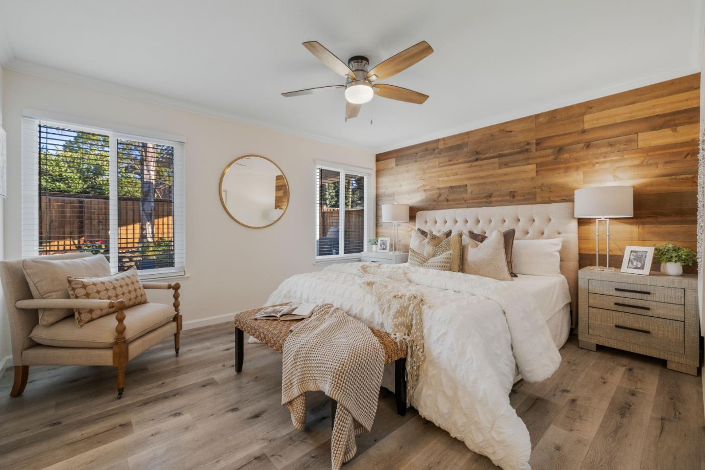 5826 Hillview Avenue