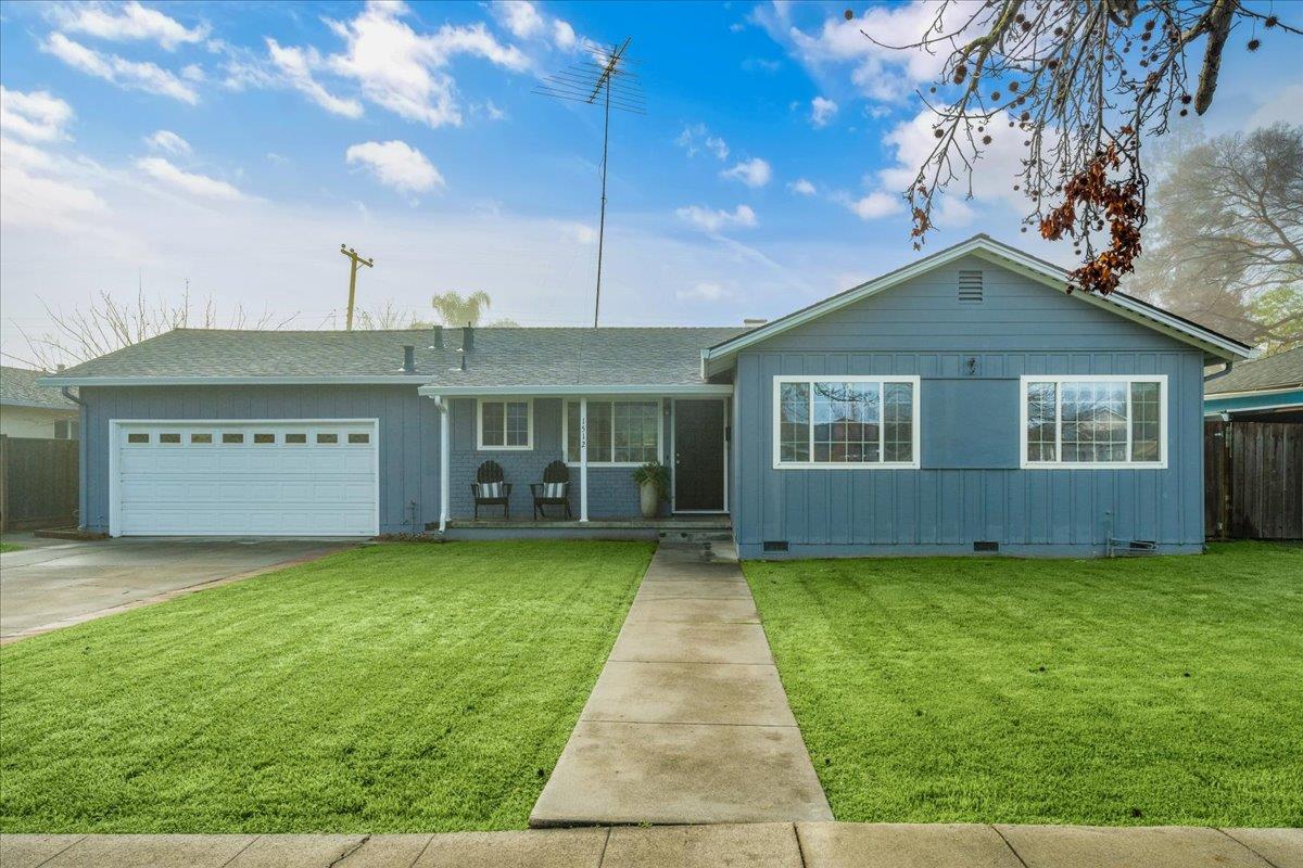 1512 Foxworthy Avenue
