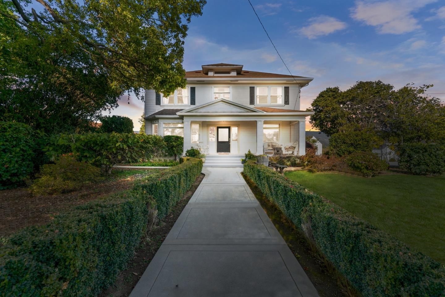 1000 Green Valley Road