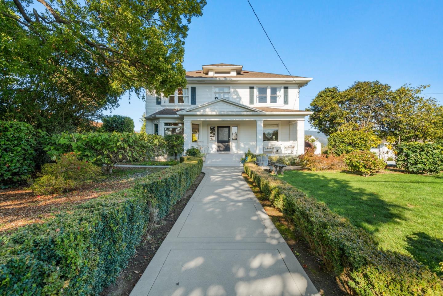 1000 Green Valley Road