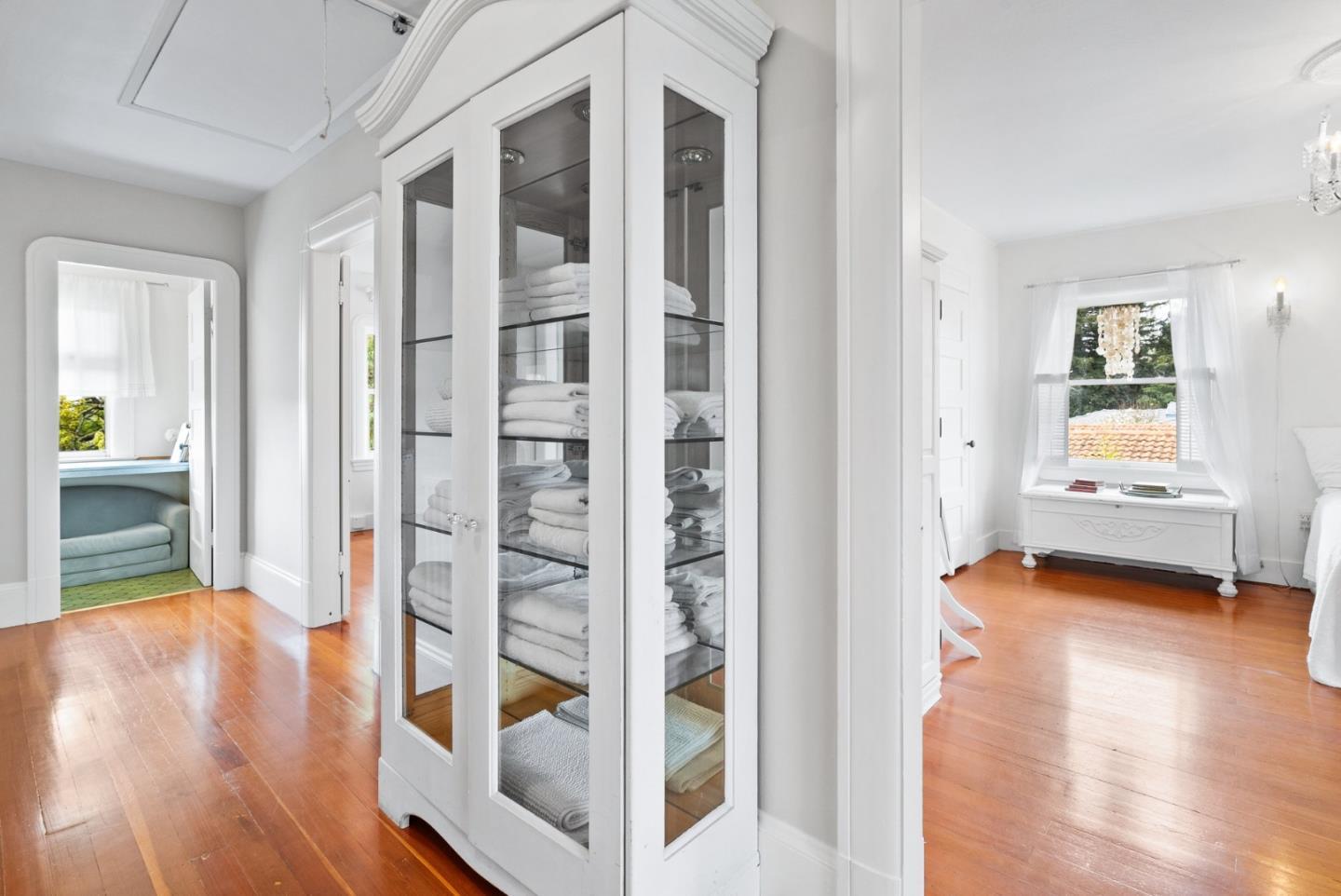 1000 Green Valley Road