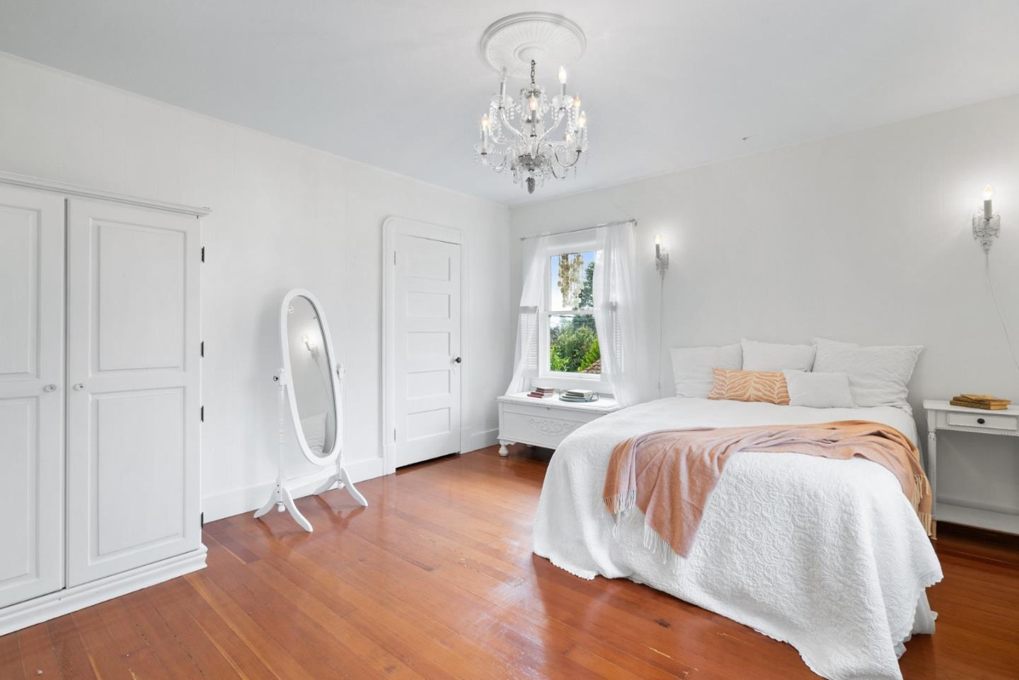 1000 Green Valley Road