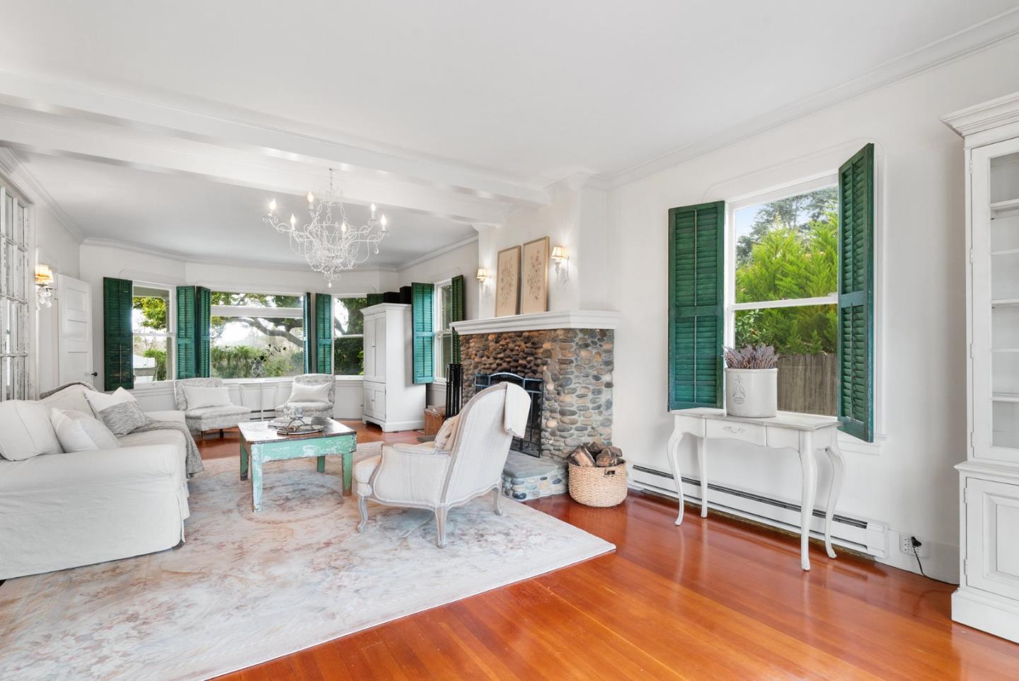 1000 Green Valley Road