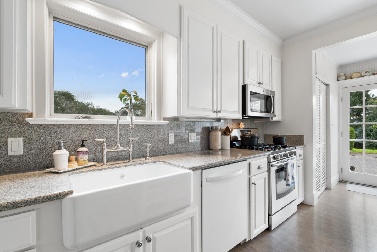 1000 Green Valley Road