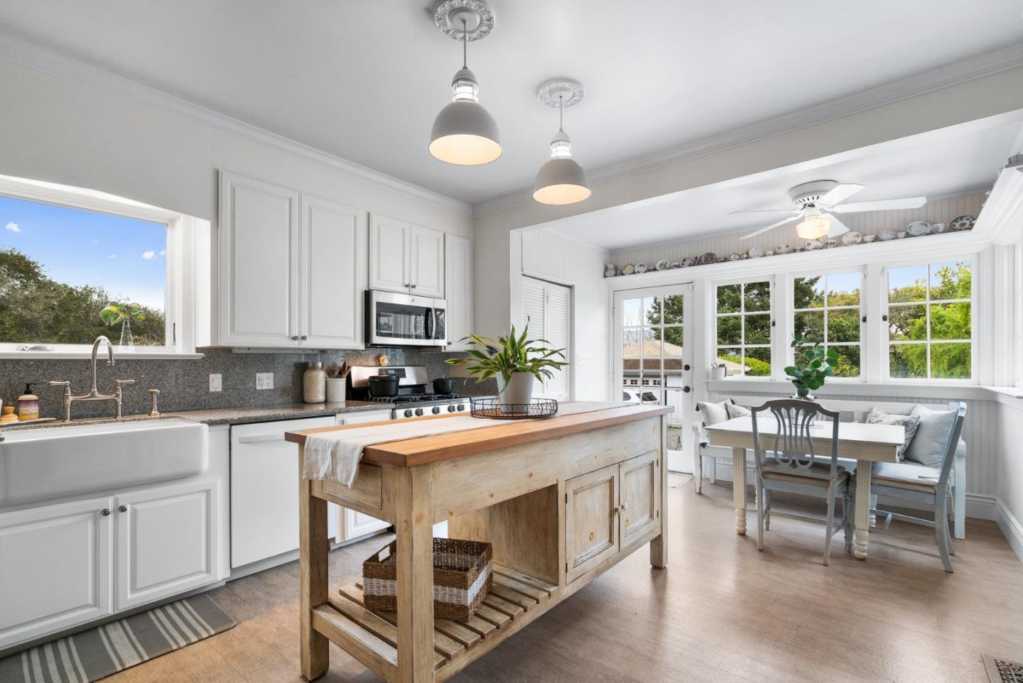 1000 Green Valley Road