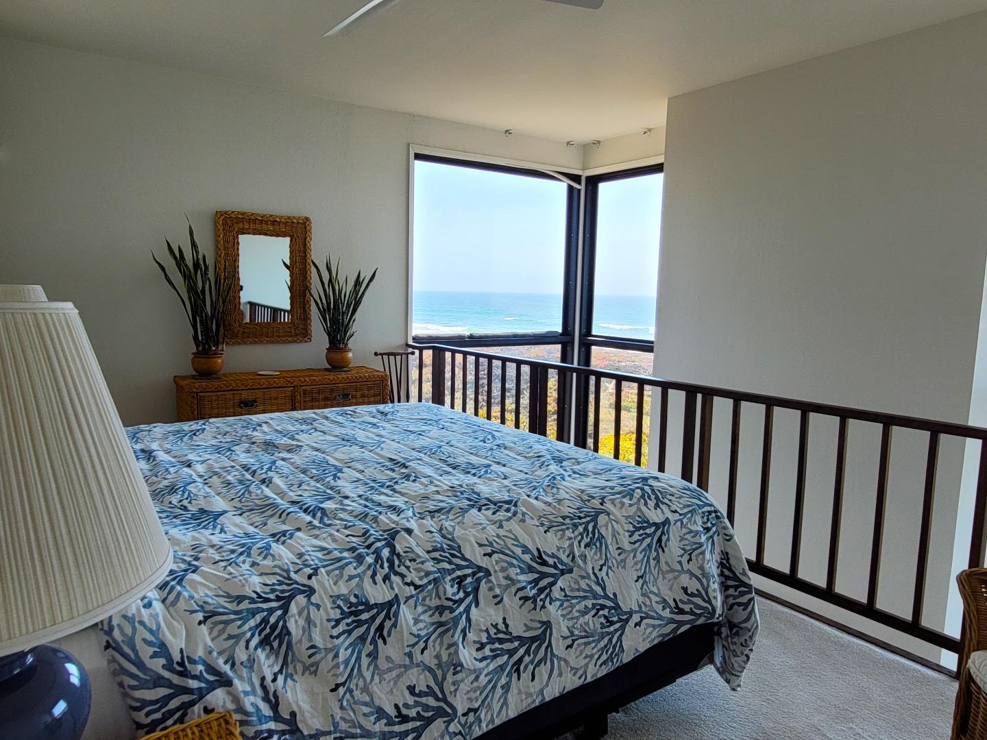 7 Pelican Point