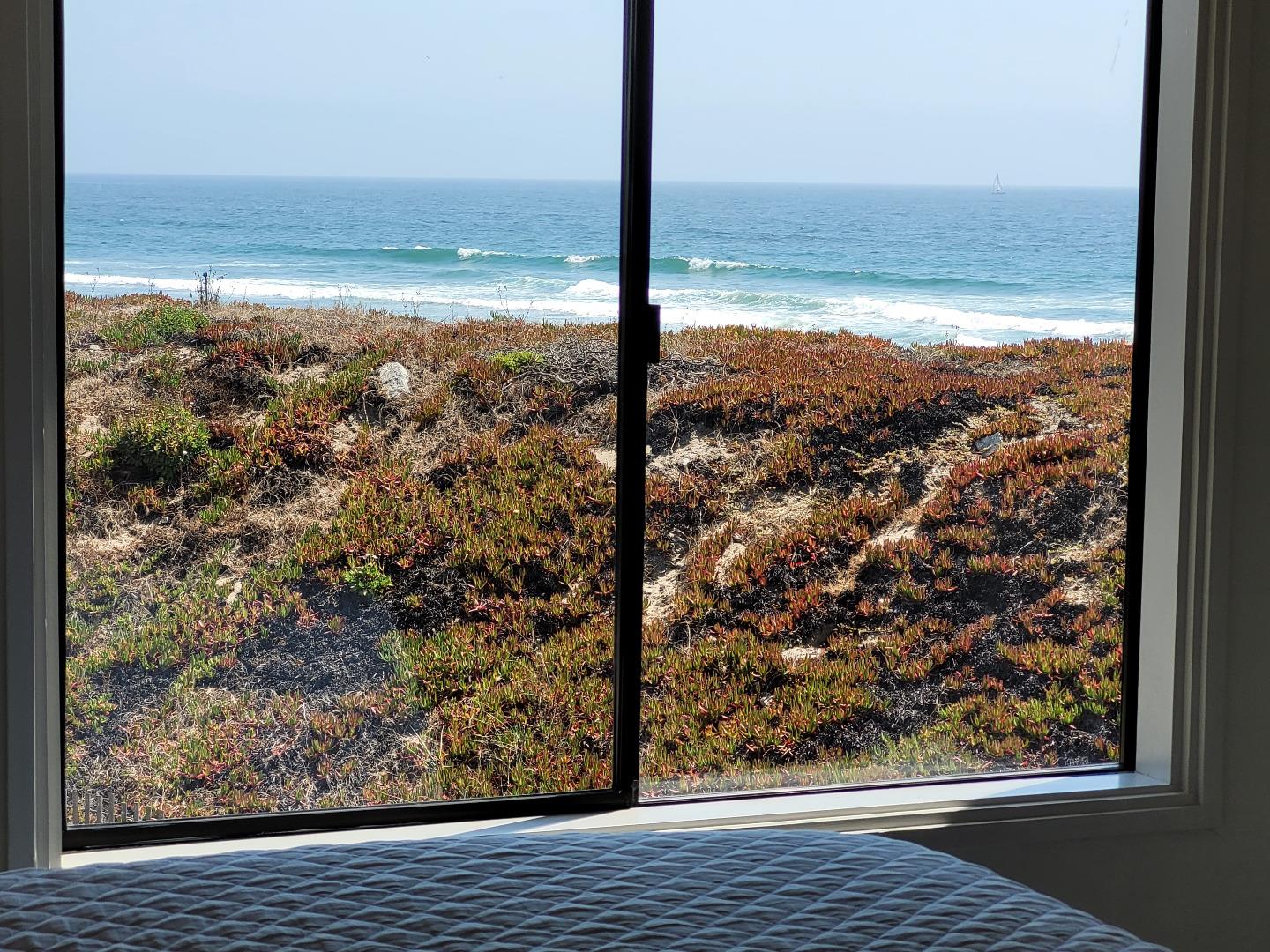 7 Pelican Point
