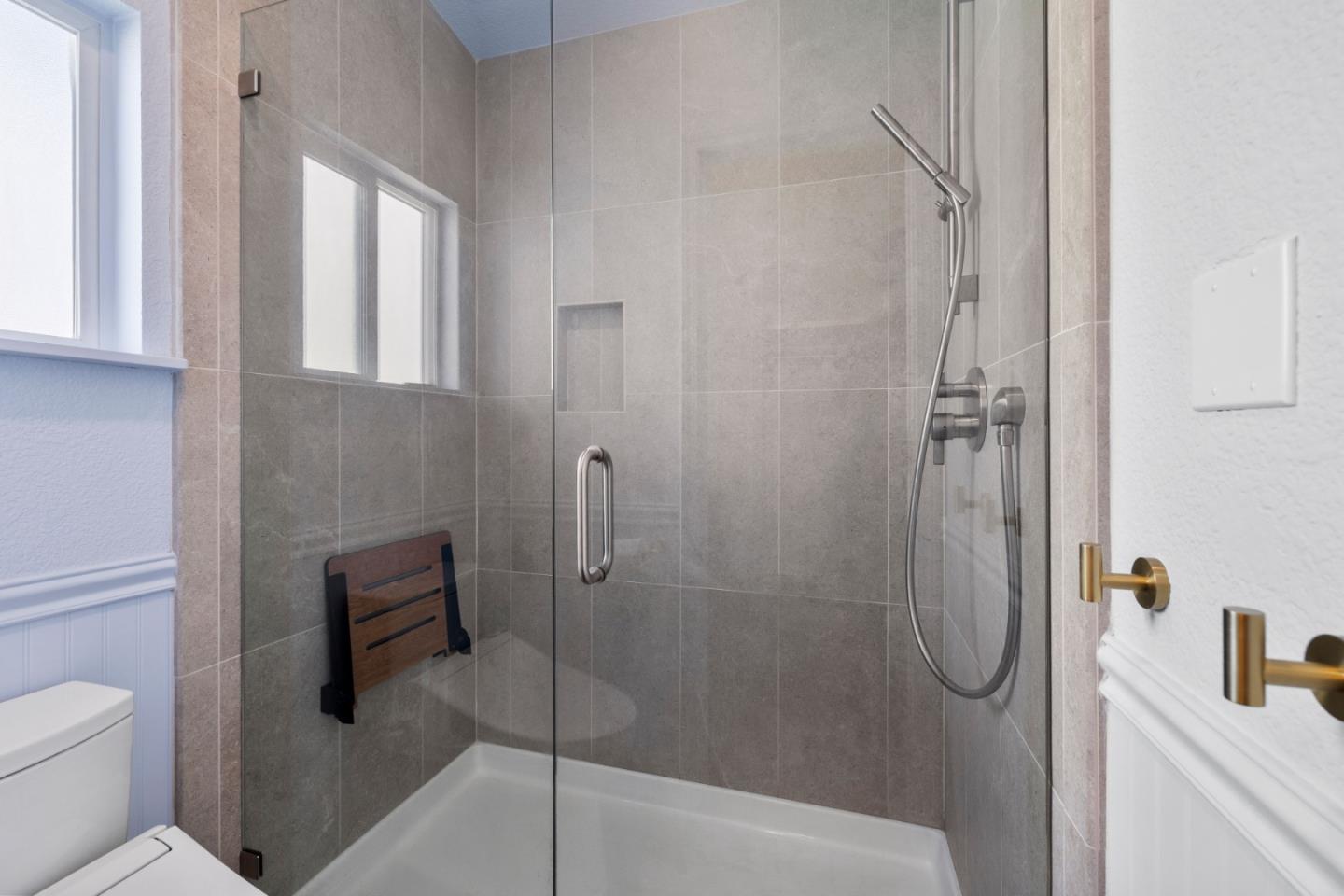 925 38th Avenue Unit: 31
