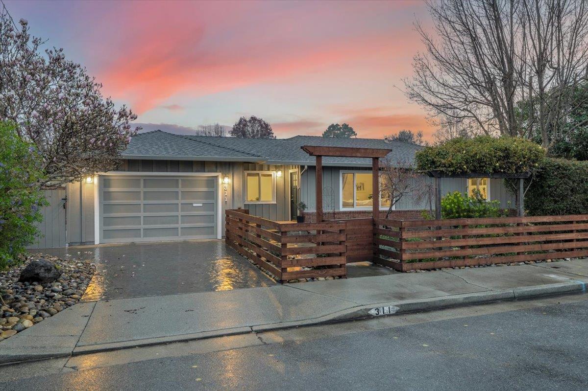 311 Coulson Avenue