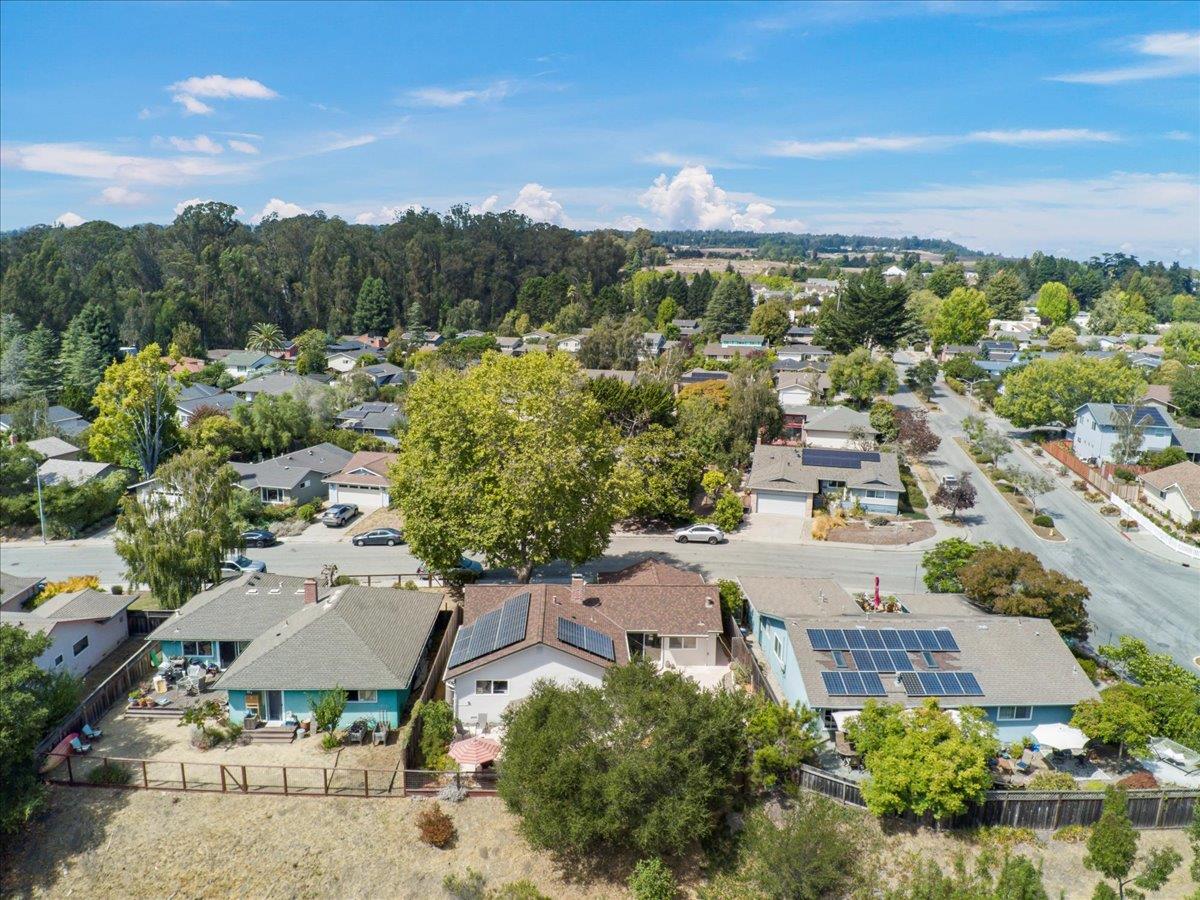 209 Calvin Place