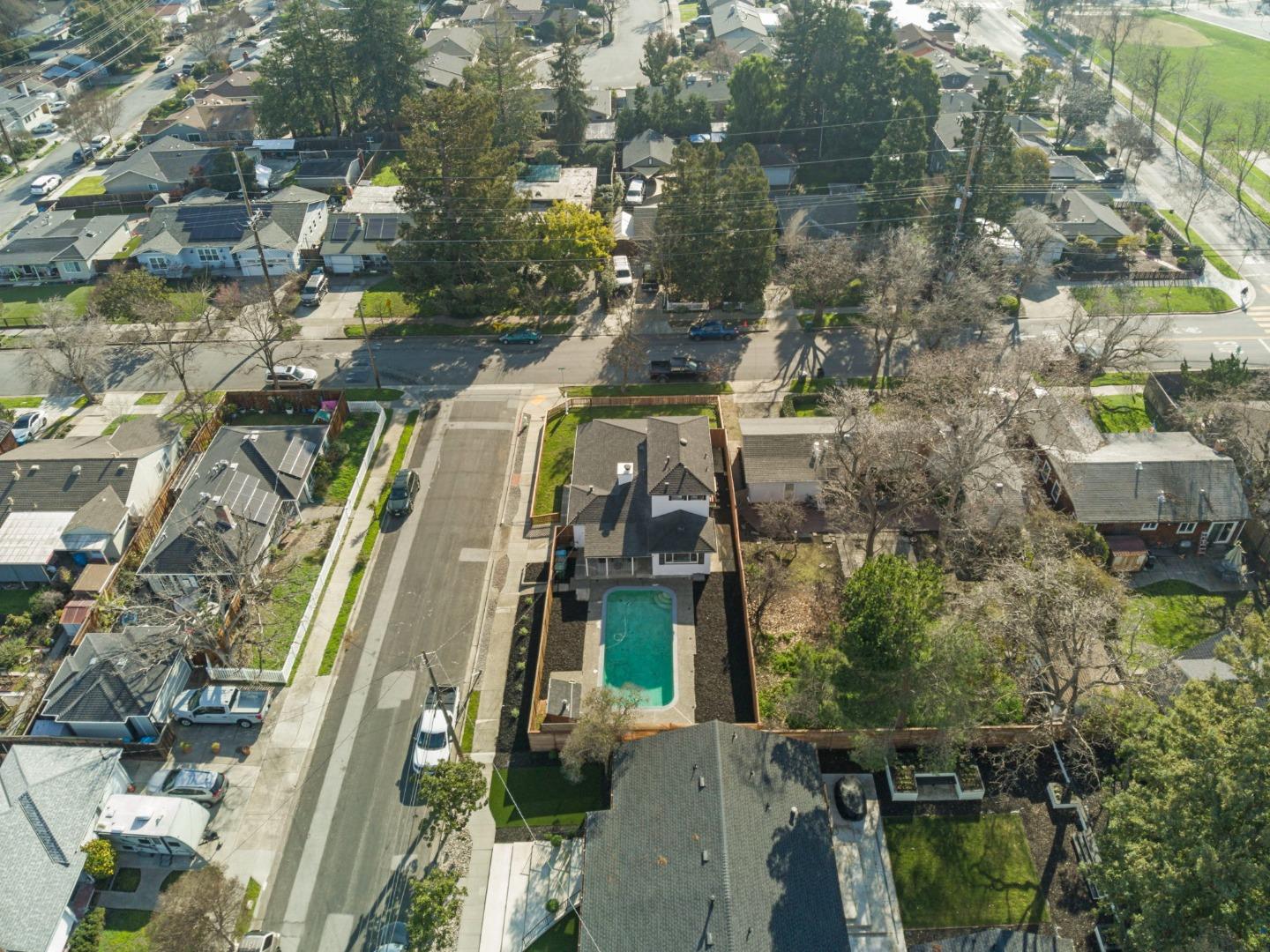 754 Topaz Street