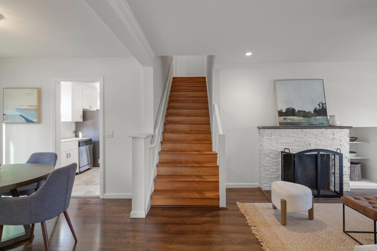 754 Topaz Street