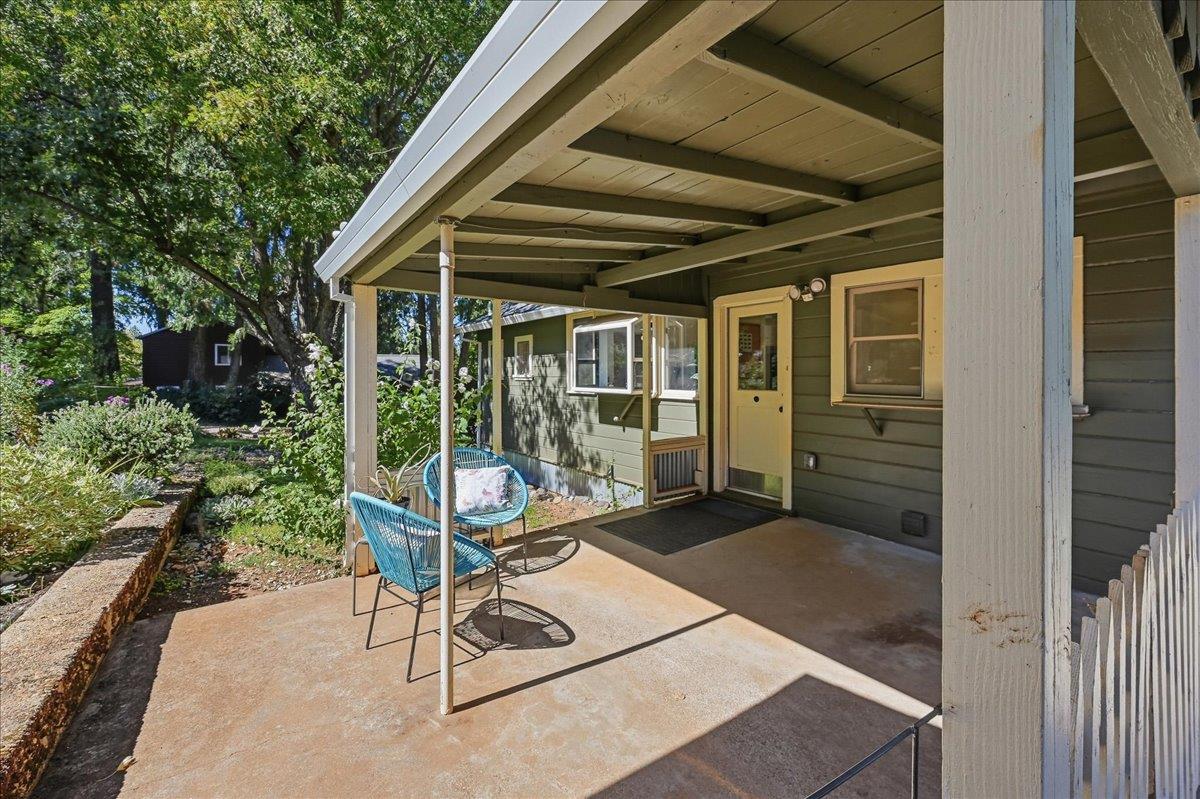 11077 Squirrel Creek RD
