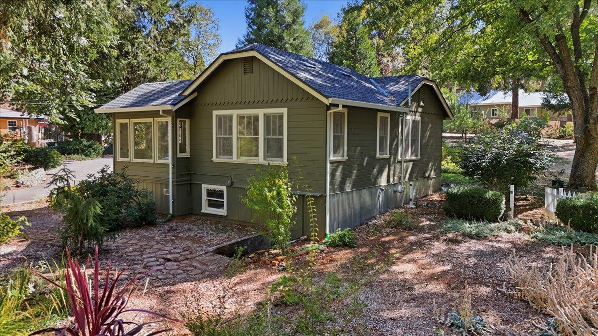 11077 Squirrel Creek RD
