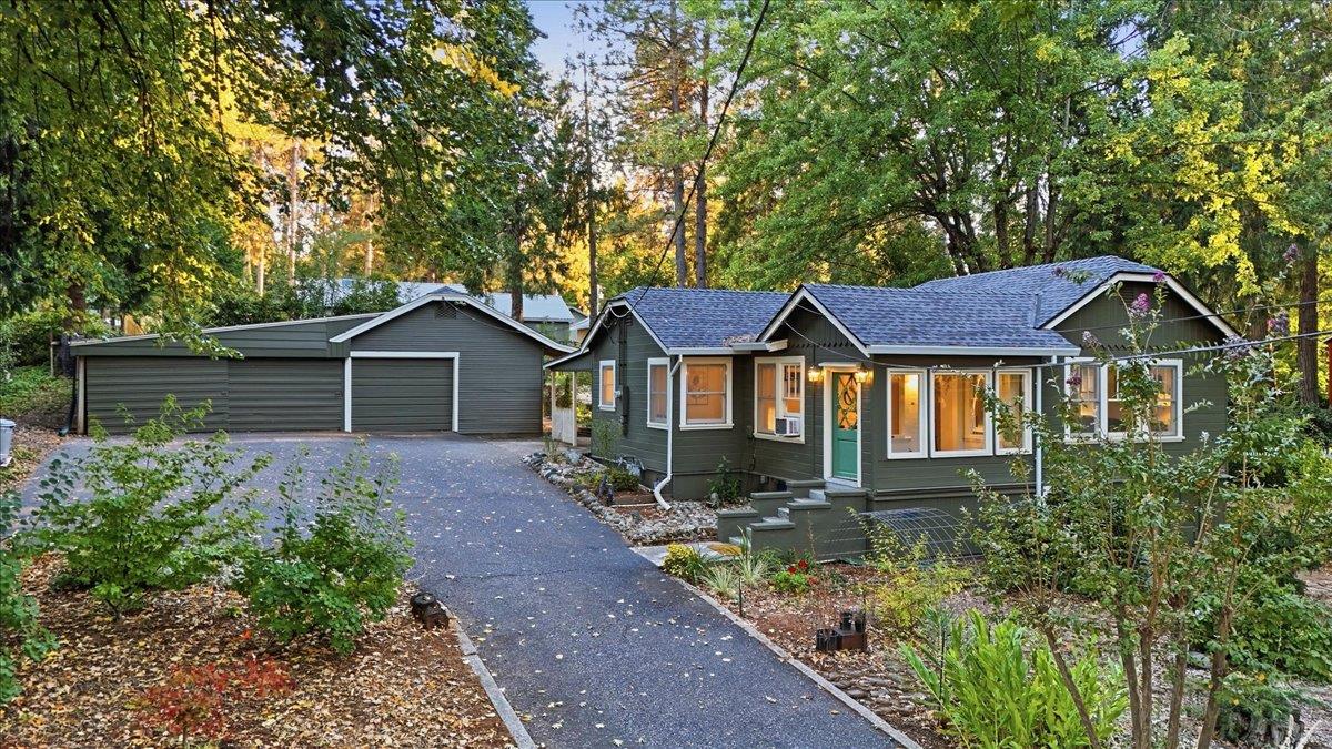 11077 Squirrel Creek RD