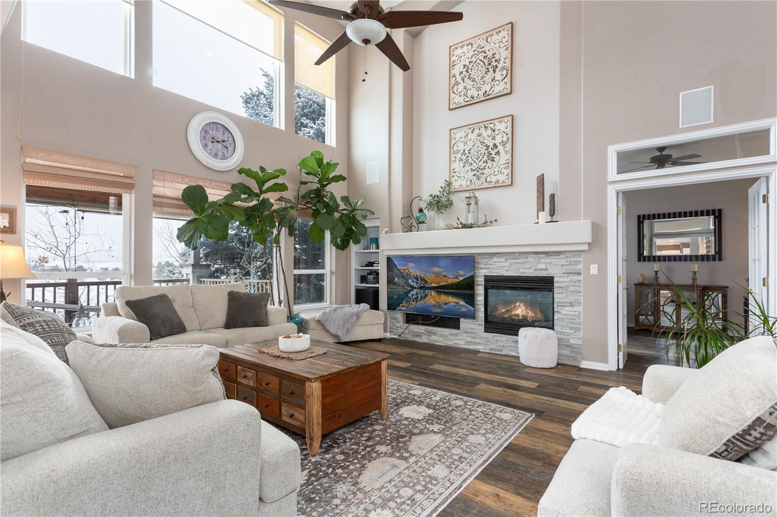 1661 Peninsula Circle