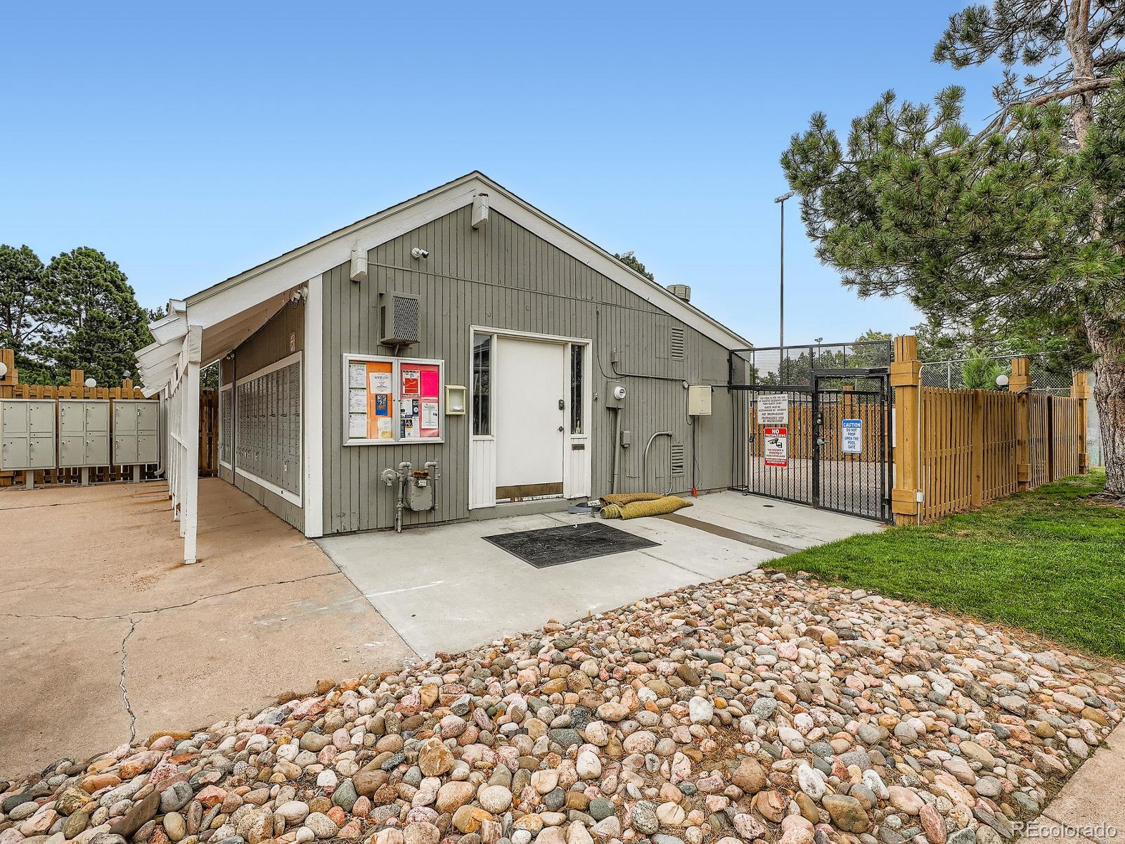 10001 E Evans Avenue Unit: 87B