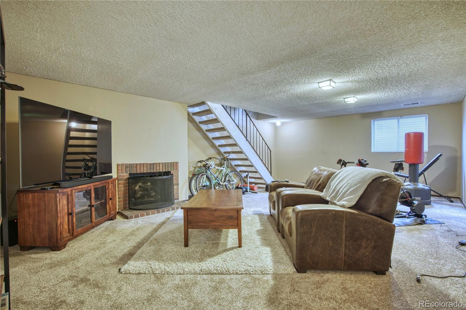 4234 W Pondview Drive