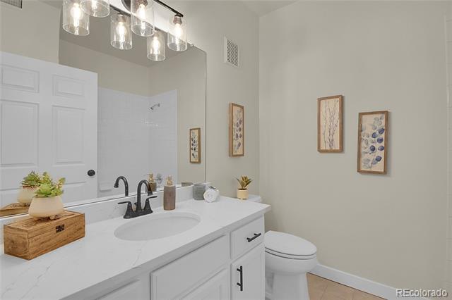 2895 W Riverwalk Circle Unit: 216