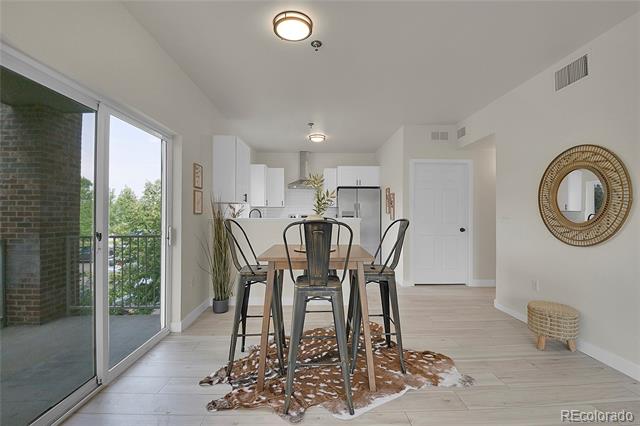 2895 W Riverwalk Circle Unit: 216