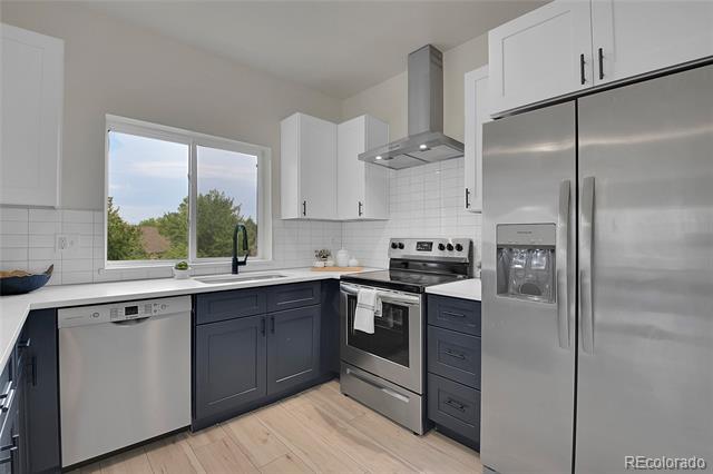 2895 W Riverwalk Circle Unit: 216