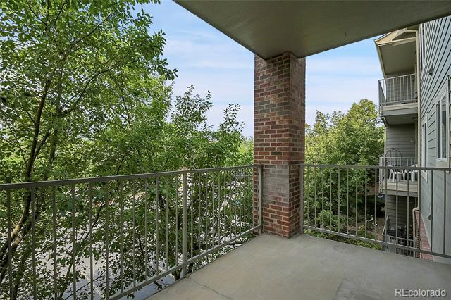2895 W Riverwalk Circle Unit: 216
