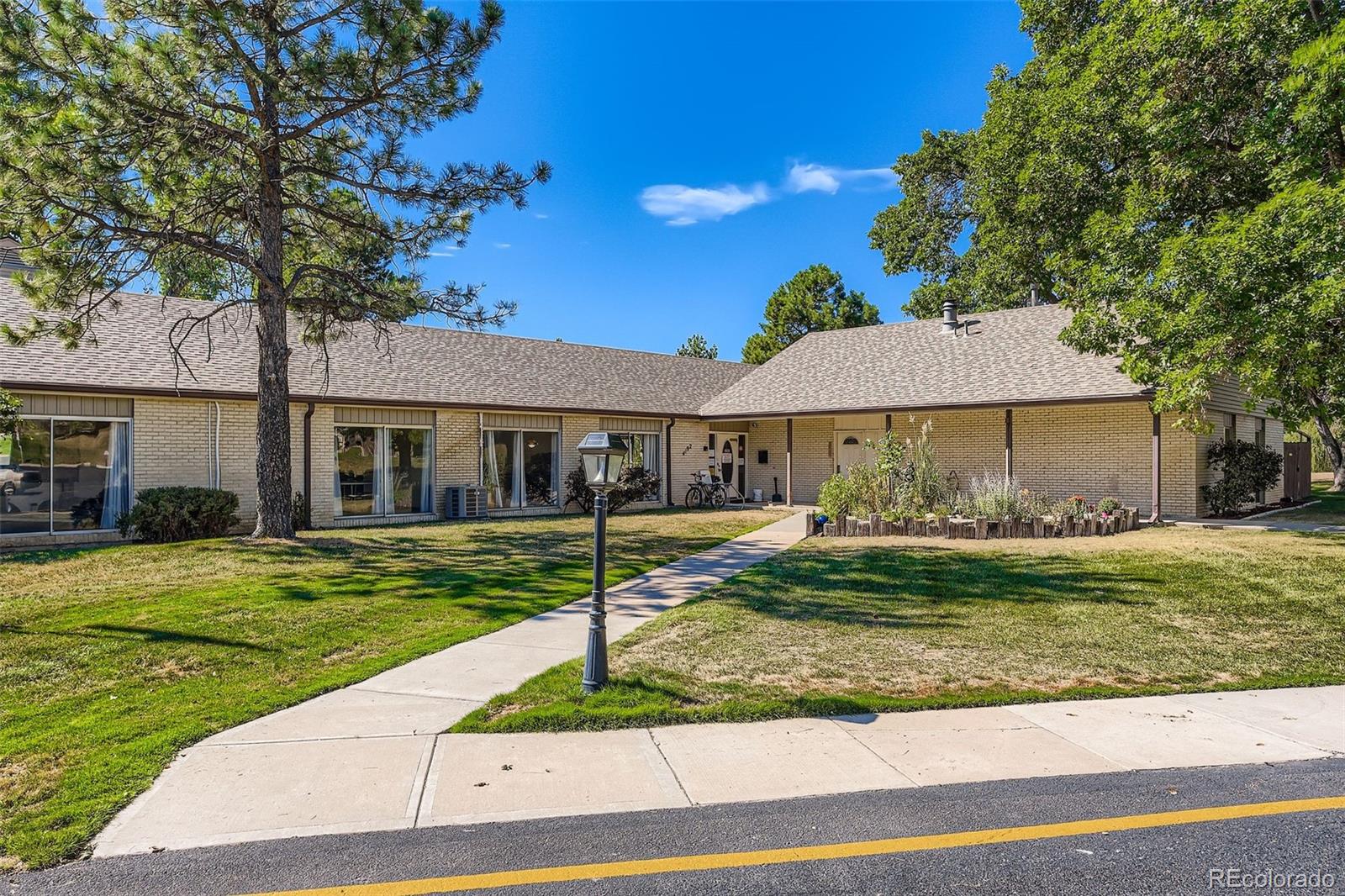 4234 W Pondview Drive