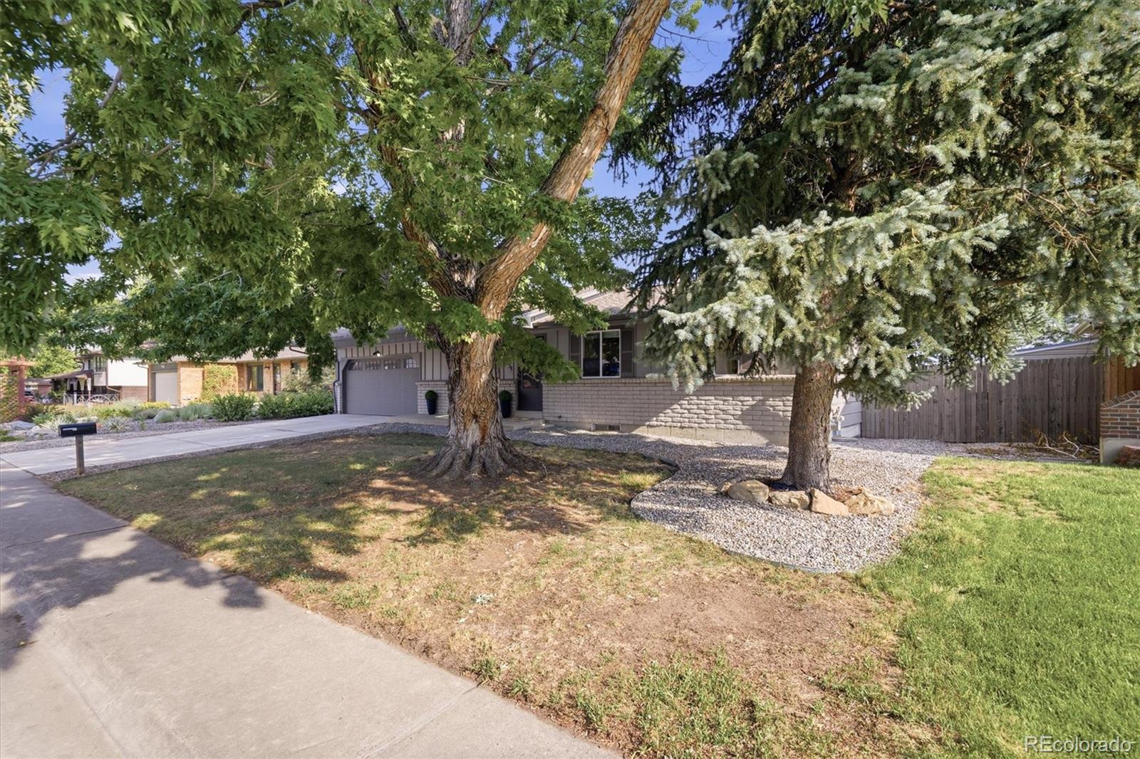 11854 W 65th Place