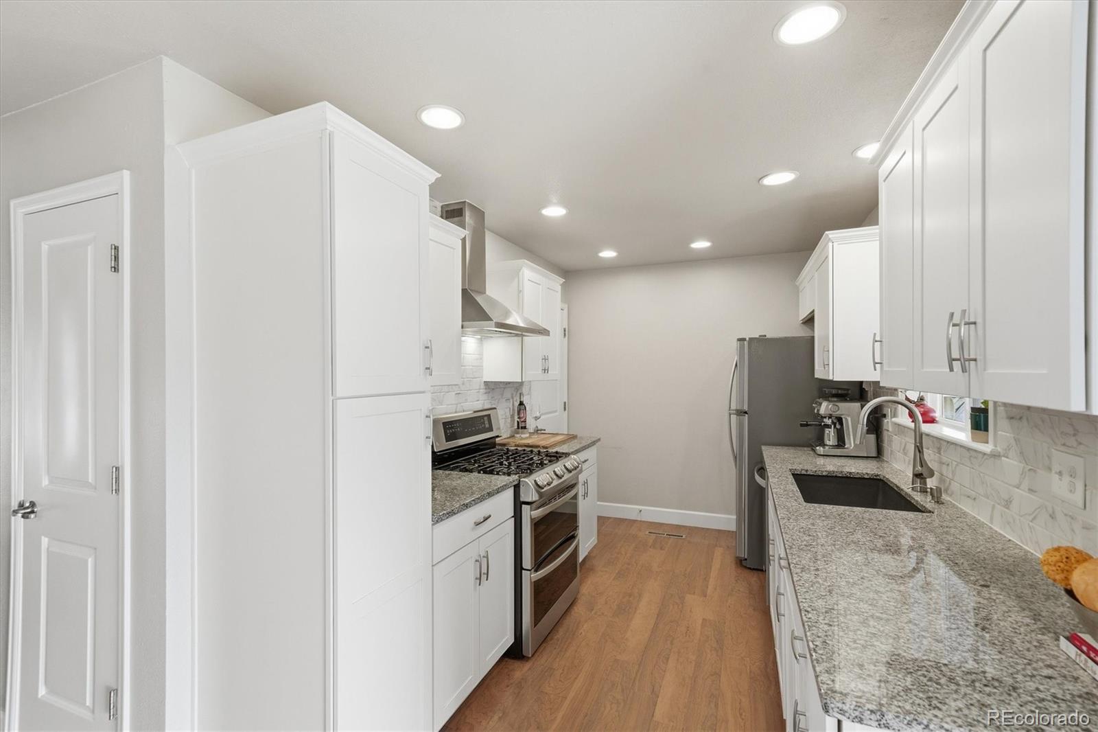 11854 W 65th Place