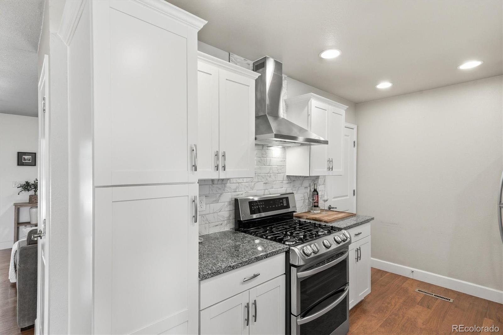 11854 W 65th Place