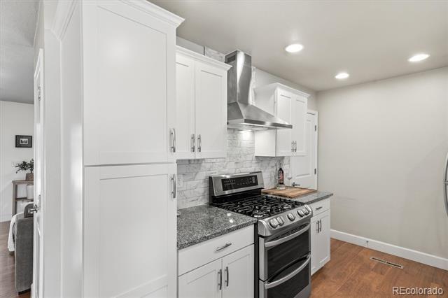 11854 W 65th Place