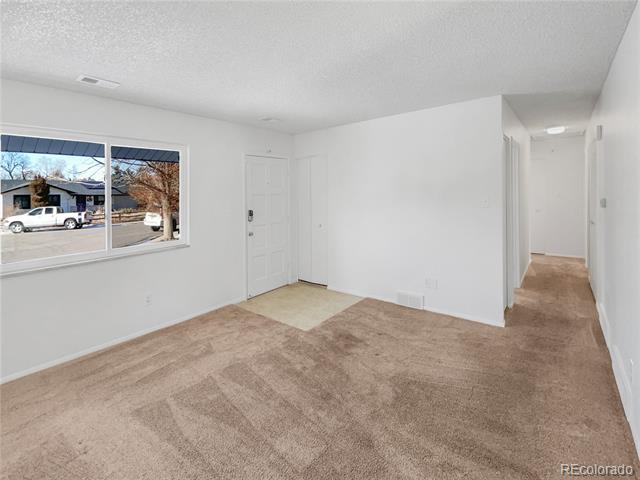 1584 S Salem Circle