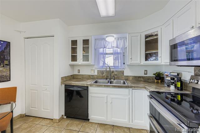 1648 S Cole Street Unit: B7