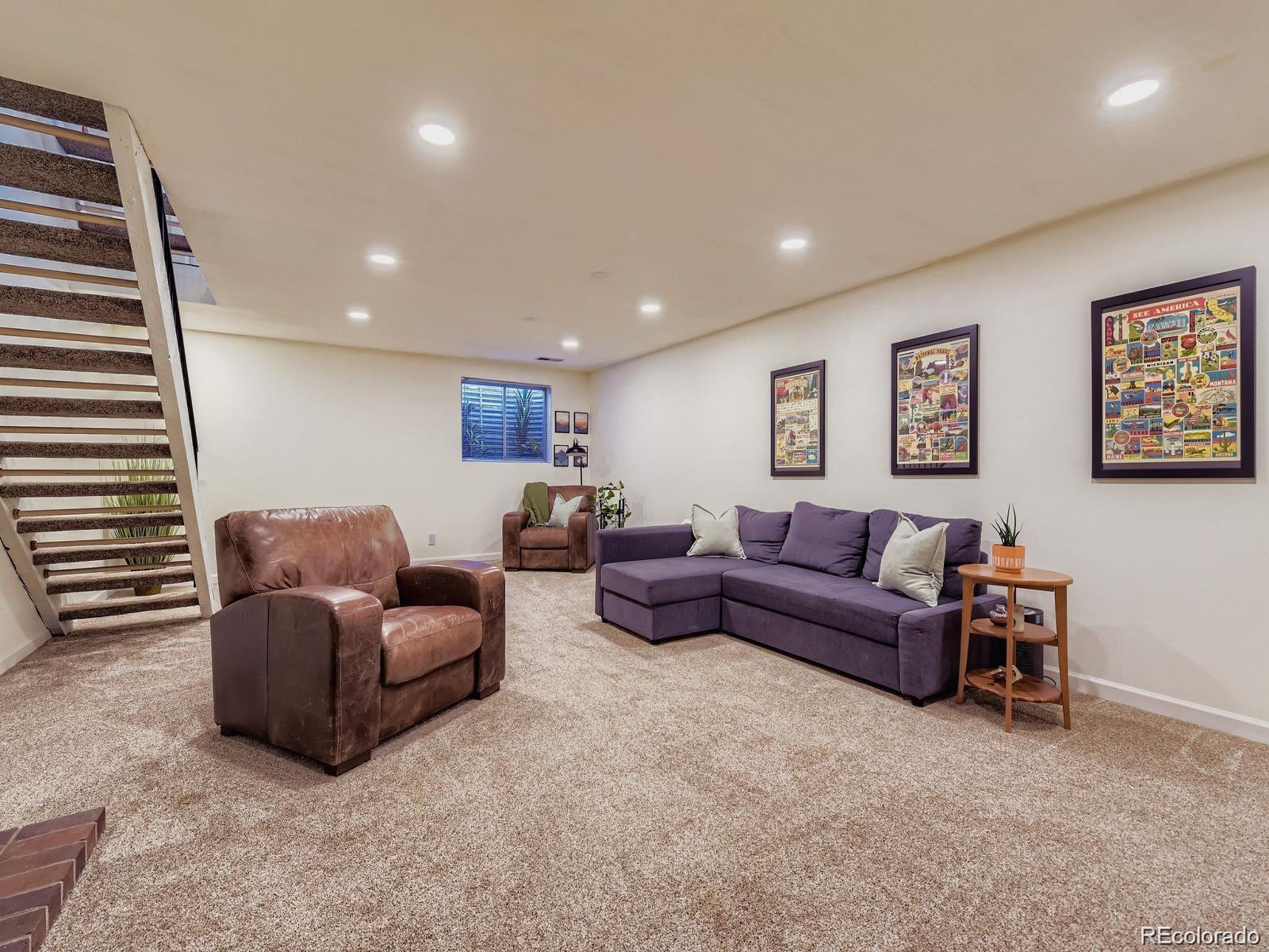4234 W Pondview Drive
