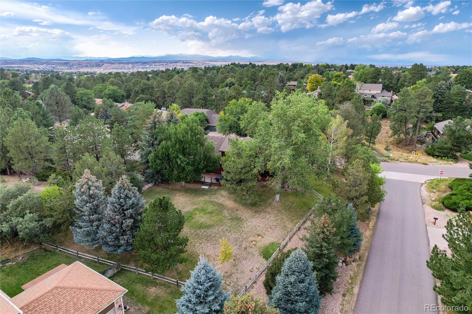 8498 Lightening View Drive