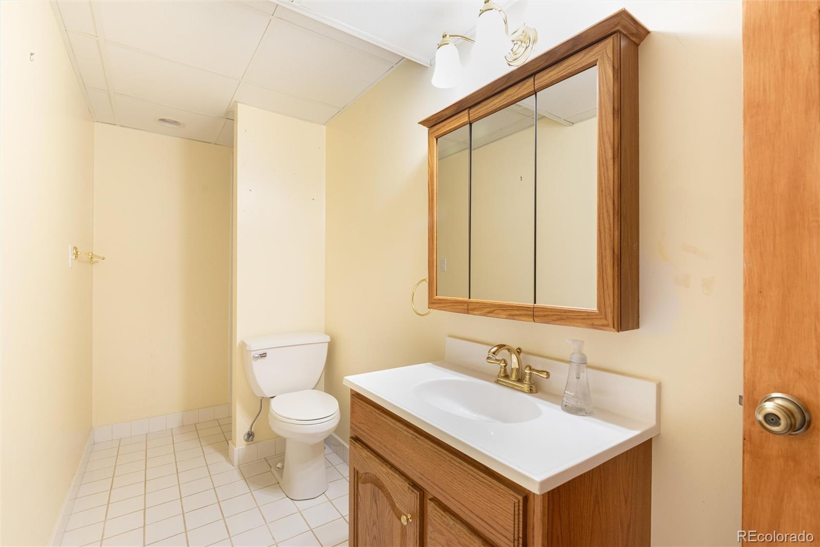 8498 Lightening View Drive