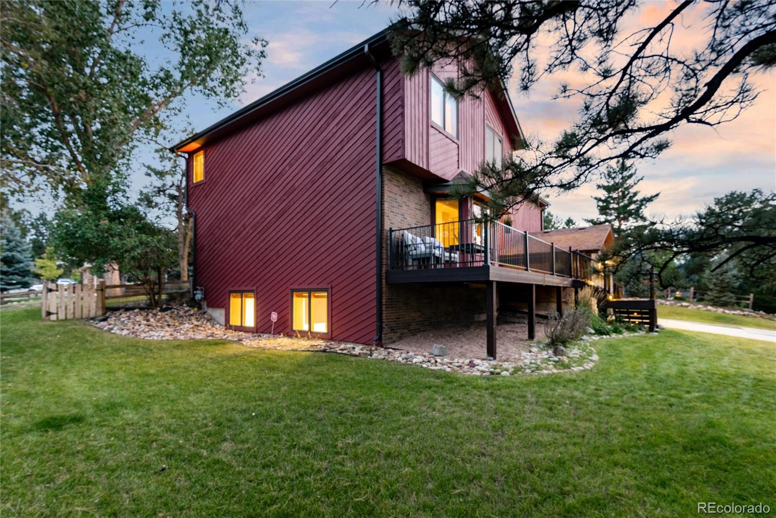 8498 Lightening View Drive