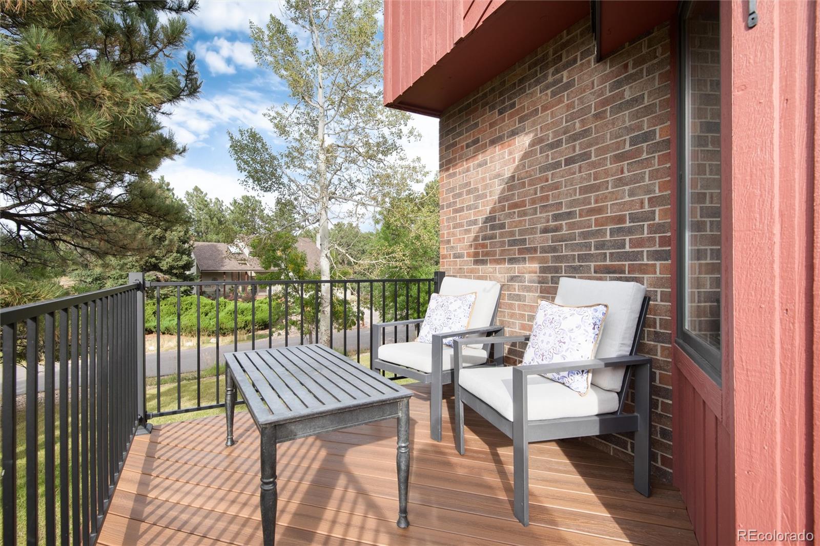8498 Lightening View Drive