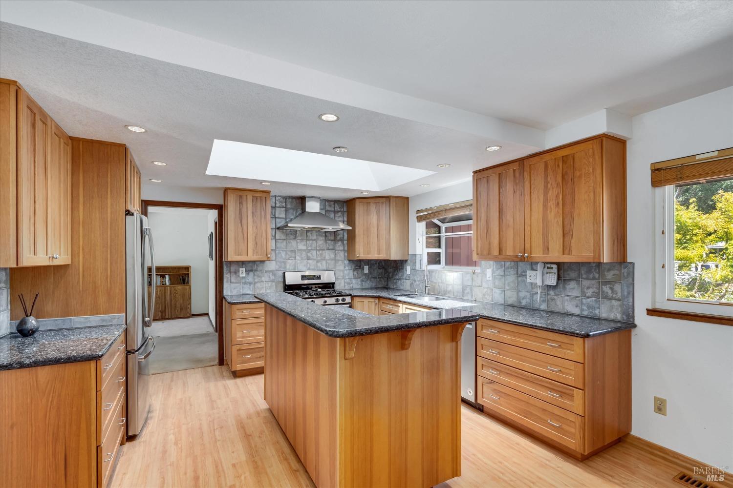 St. Helena Lifestyle Awaits