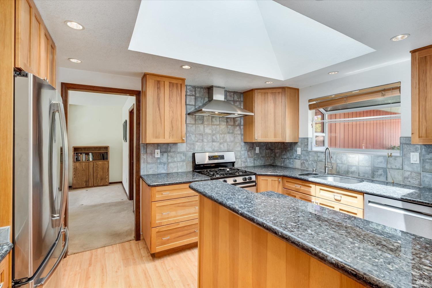 St. Helena Lifestyle Awaits