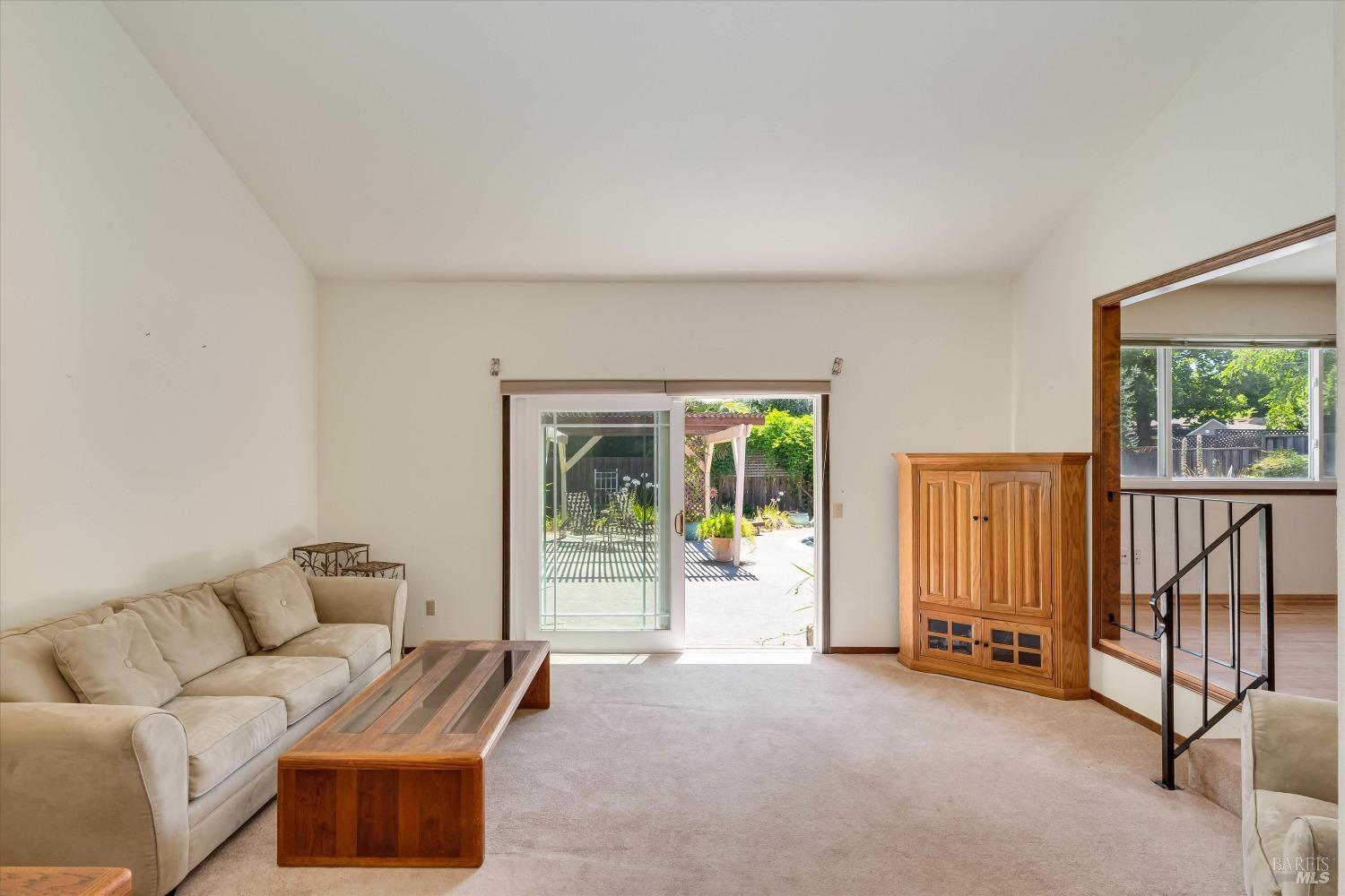 St. Helena Lifestyle Awaits